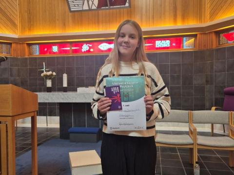 Fulltrúi Ölduselsskóla, Eygló Íva Sigurlaugsdóttir var sigurvegari keppninnar